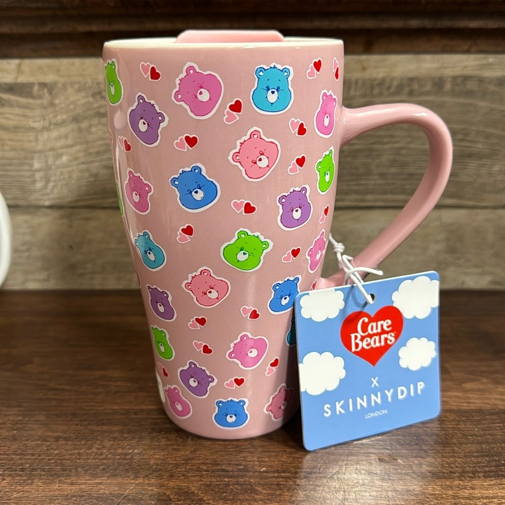 Super Cute 🥰 Care Bears 🐻 Ceramic Mug with Lip by Skinnydip - NEW